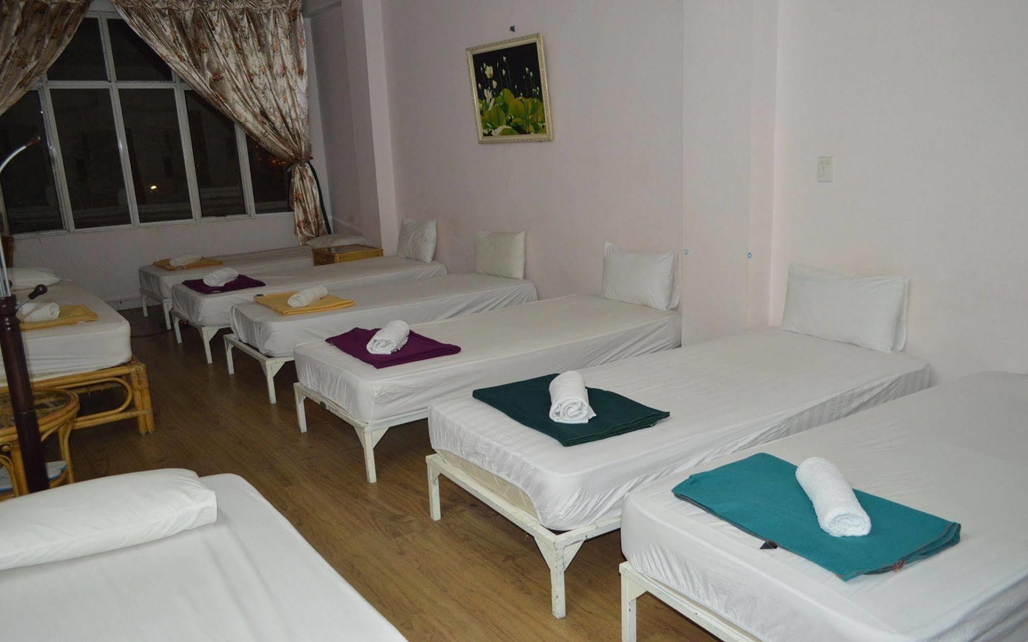 Reddoorz @ Pham Ngu Lao Street 4 Otel Ho Şi Min Dış mekan fotoğraf