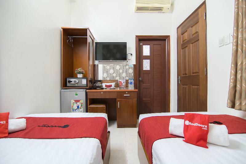 Reddoorz @ Pham Ngu Lao Street 4 Otel Ho Şi Min Dış mekan fotoğraf